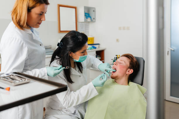 Best Emergency Gum Treatment in Rensselaer, NY